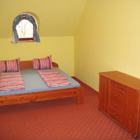 Varju Fogado Tapolca Bed and Breakfast Zewnętrze zdjęcie